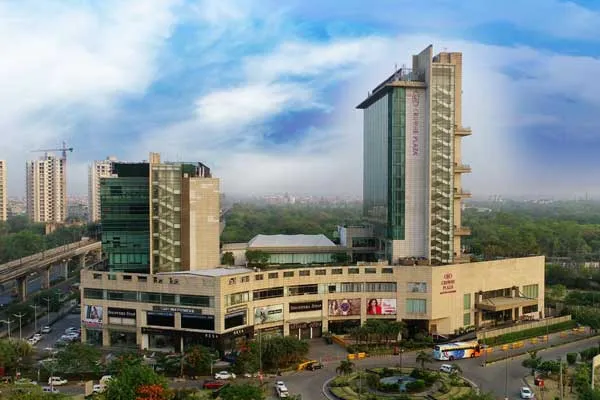 Escorts near Crowne Plaza Hotel Rohini